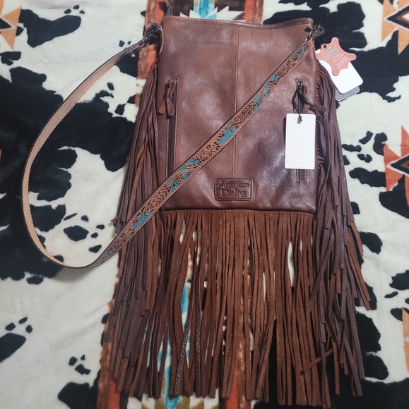 American Darling Crossbody - Picture 2 of 4